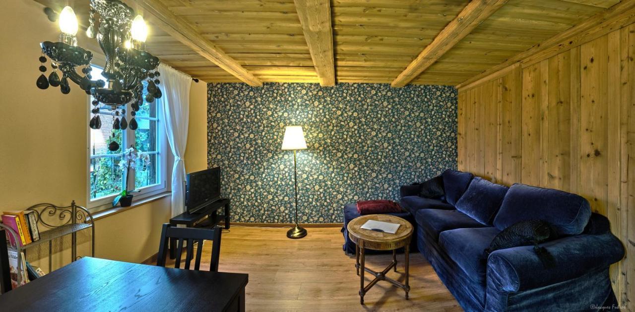 Uelis-Stoeckli-Gaestezimmer Auf Bauernhof Mit Billiard Und Alpakatrekking Meikirch Exterior foto