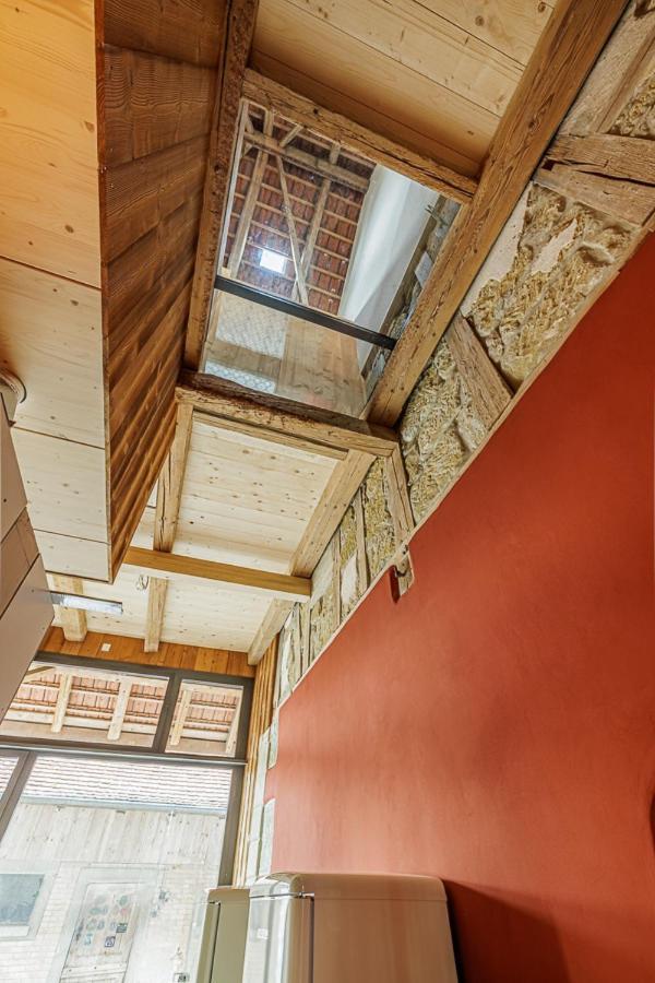 Uelis-Stoeckli-Gaestezimmer Auf Bauernhof Mit Billiard Und Alpakatrekking Meikirch Exterior foto