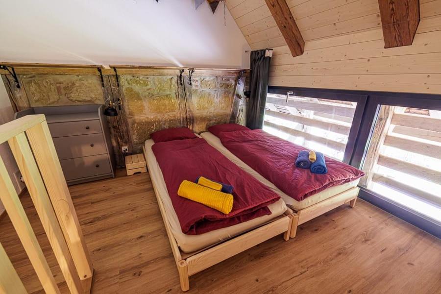 Uelis-Stoeckli-Gaestezimmer Auf Bauernhof Mit Billiard Und Alpakatrekking Meikirch Exterior foto