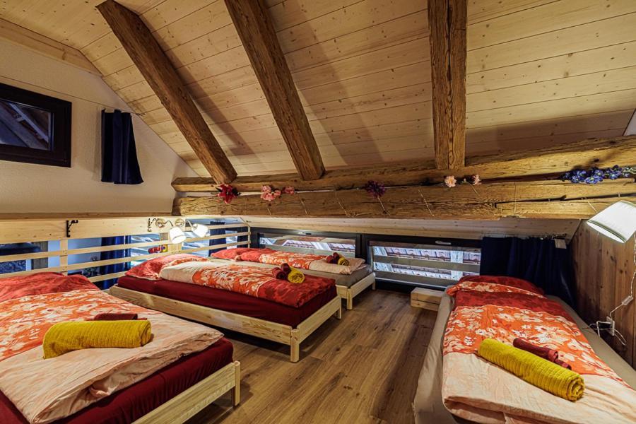 Uelis-Stoeckli-Gaestezimmer Auf Bauernhof Mit Billiard Und Alpakatrekking Meikirch Exterior foto