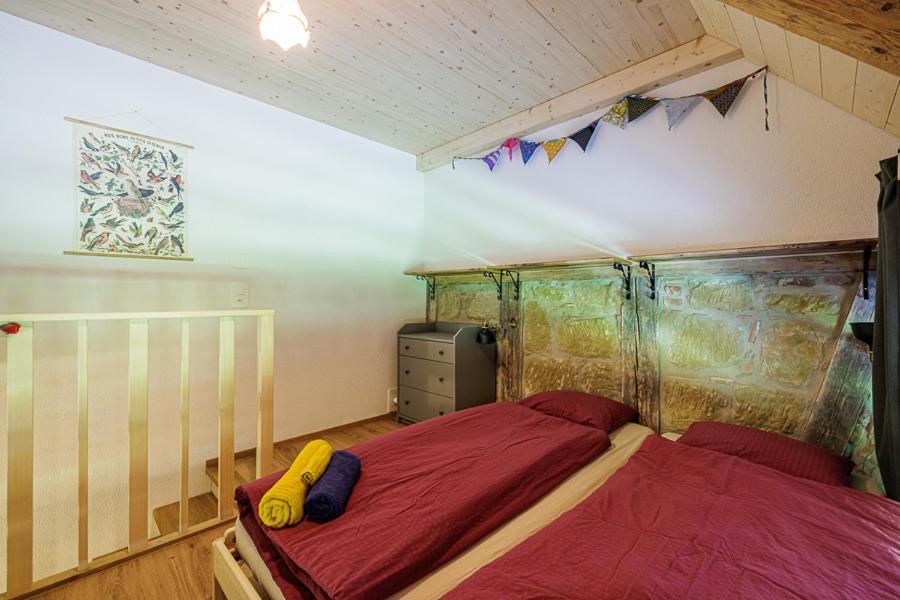 Uelis-Stoeckli-Gaestezimmer Auf Bauernhof Mit Billiard Und Alpakatrekking Meikirch Exterior foto