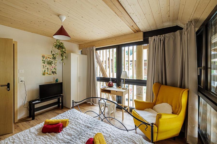 Uelis-Stoeckli-Gaestezimmer Auf Bauernhof Mit Billiard Und Alpakatrekking Meikirch Exterior foto